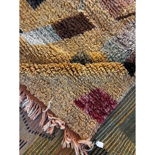 Modern Yellow Moroccan Wool Rug For Sale - Image 9 of 9