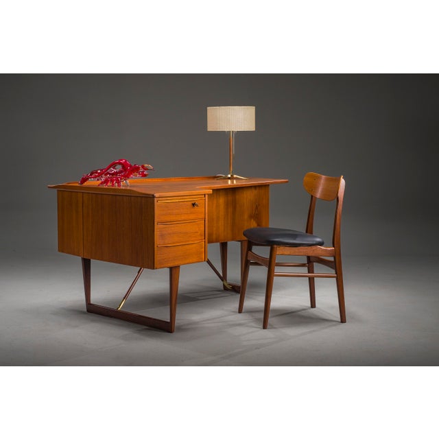 Mid-Century Boomerang Desk in Teak by Peter Løvig Nielsen, Denmark, 1960s For Sale - Image 10 of 18