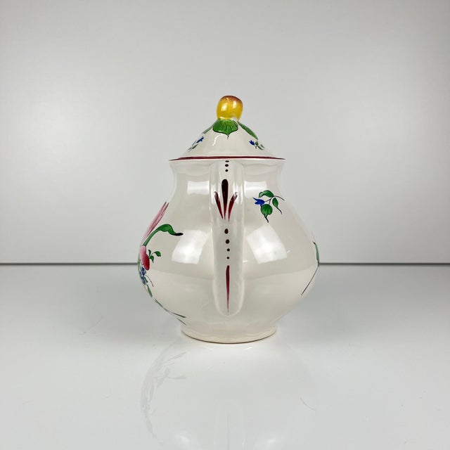 Small Réverbère Model Teapot with Tulip Motif from KG Lunéville, 1980s For Sale - Image 9 of 10