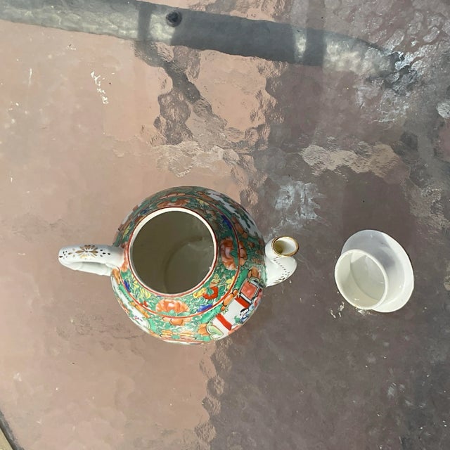 Early 20th Century Rose Medallion Tea Pot For Sale In Reno/Lake Tahoe - Image 6 of 6