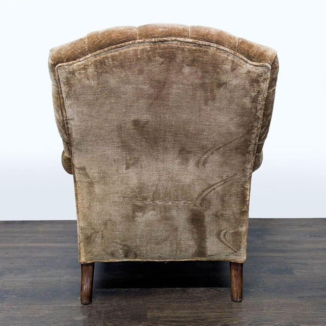 1990s Vintage Victorian Tufted Velvet Lounge Chair With Carved Wooden Accents For Sale - Image 5 of 10