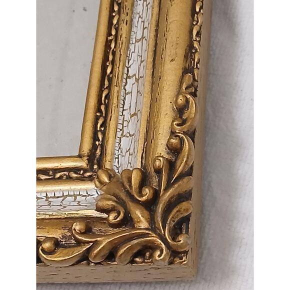 1960s 1960s Ornate Mediterranean Wood Glass 9.5x7.5 Picture Frame Carved Gold Beige Italian For Sale - Image 5 of 15