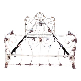 Custom Wrought Iron Distressed Paint Decorated Queen Size Bed For Sale