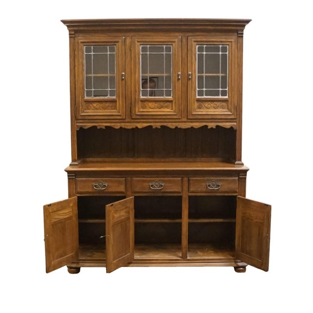 Late 20th Century Ethan Allen Royal Charter Solid Oak 55" Buffet W. China Cabinet 16-6007 / 16-6009 For Sale - Image 5 of 13