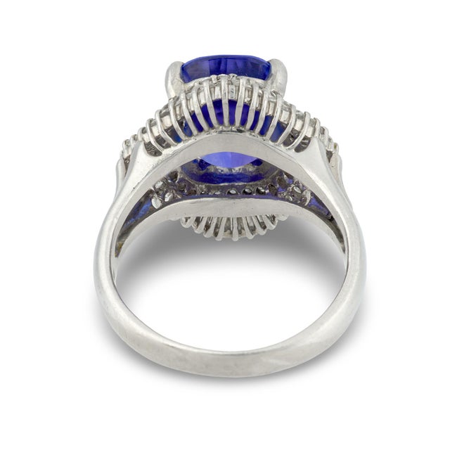 Vintage 5.40 Carat Tanzanite Diamond Platinum Cluster Ring, Size 8 For Sale In Los Angeles - Image 6 of 6