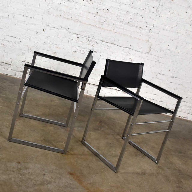 Late 20th Century Vintage Chrome & Black Vinyl Faux Leather Sling Director’s Chairs Straight Legs, a Pair For Sale - Image 5 of 13