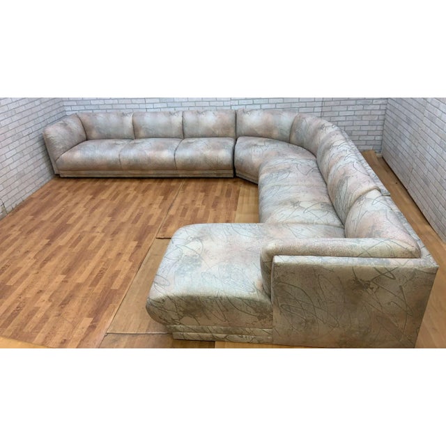 Vintage Postmodern L Shaped Sectional Sofa By Bernhardt for Upholstery Postmodern L-Shaped Sofa with chaise lounge end....