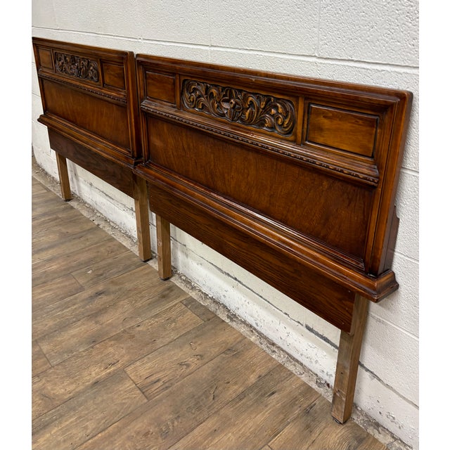 Early 20th Century Vintage Twin Size Italian Neoclassical Italian Renaissance Style Daybed For Sale - Image 5 of 10