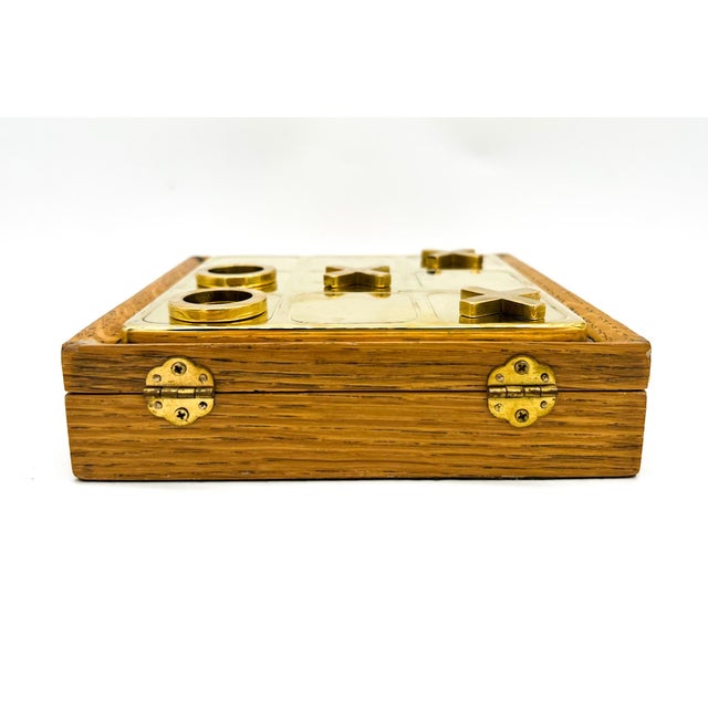 Mid-Century Modern Brass Tic-Tac-Toe Game Set in Wood Box – Hollywood Regency / Desk Accessory For Sale In Houston - Image 6 of 13