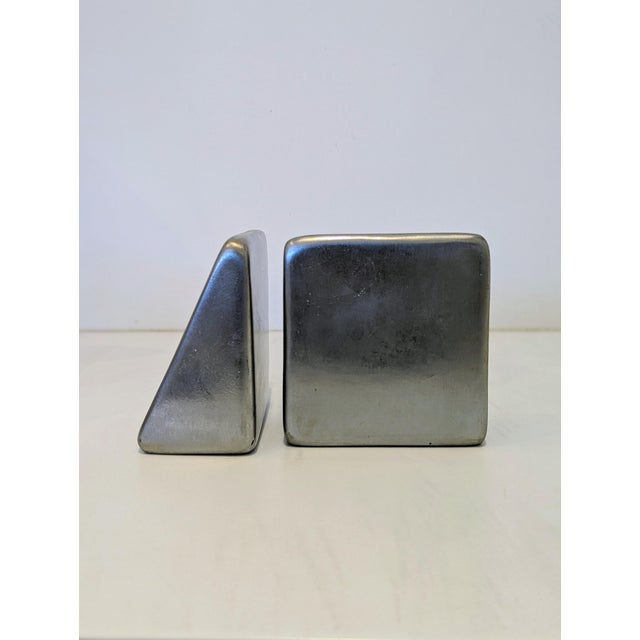 Jenfredware Pair of Aluminum and Walnut Bookends for Jenfredware Maison Gourmet by Kenji Fujita, Circa 1960s For Sale - Image 4 of 6