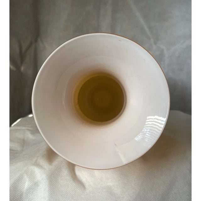 Mid-Century Modern Vintage MCM Murano Style - Hand-Blown Art Glass Vase For Sale - Image 3 of 5