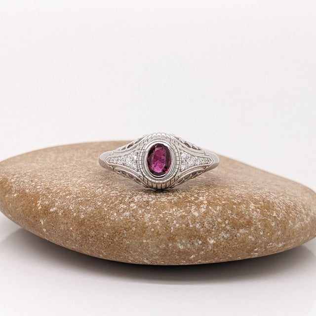 2020s Vintage Inspired Ruby Ring With Earth Mined Diamonds in Solid 14k Gold, 5x4mm, Size 6.75 For Sale - Image 5 of 9