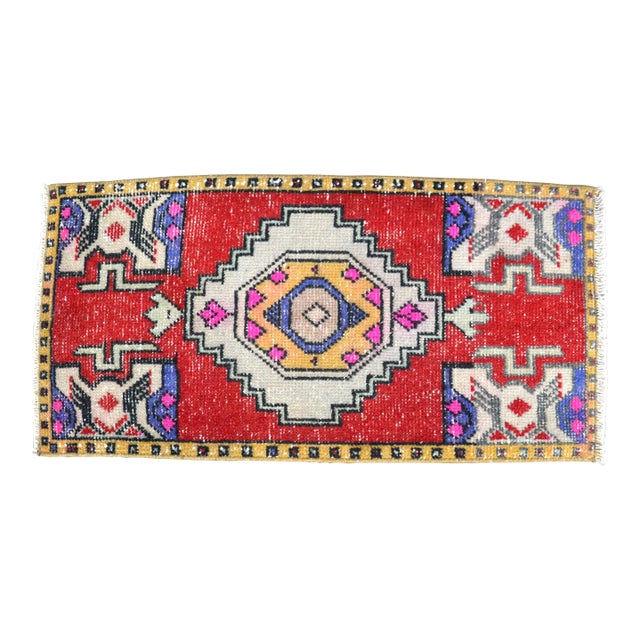 Vintage Boho Style Red Small Rug For Sale