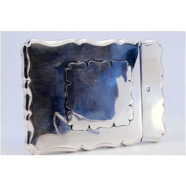 Plain Silver Card Case with Central Monogram Application and Wavy Contours For Sale - Image 3 of 9