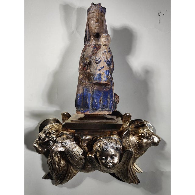 Technique: Tempera and oil on wood Dimensions: 25 x 11 x 8 cm : This exceptional work from the 12th century represents the...