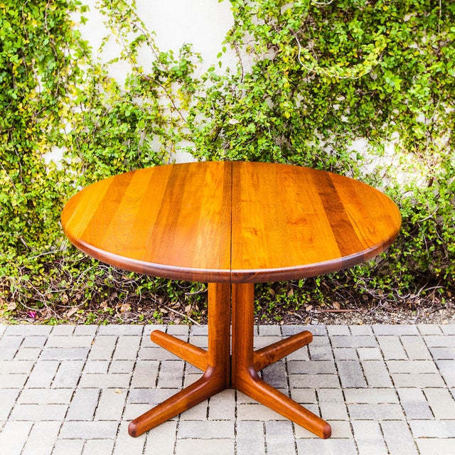 Dyrlund 1980s Restored Danish Modern Solid Teak Pedestal Base Extension Dining Table For Sale - Image 4 of 15