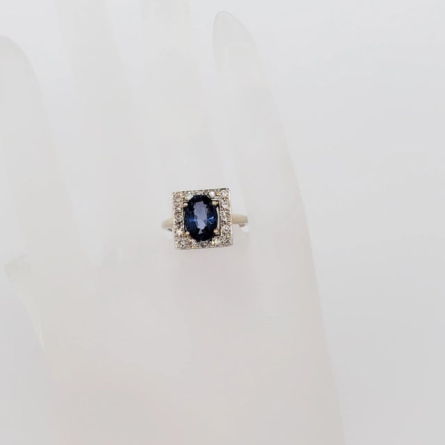 Blue Spinel and Diamond Cocktail ring in 14k White Gold, size 6.75 For Sale - Image 4 of 6