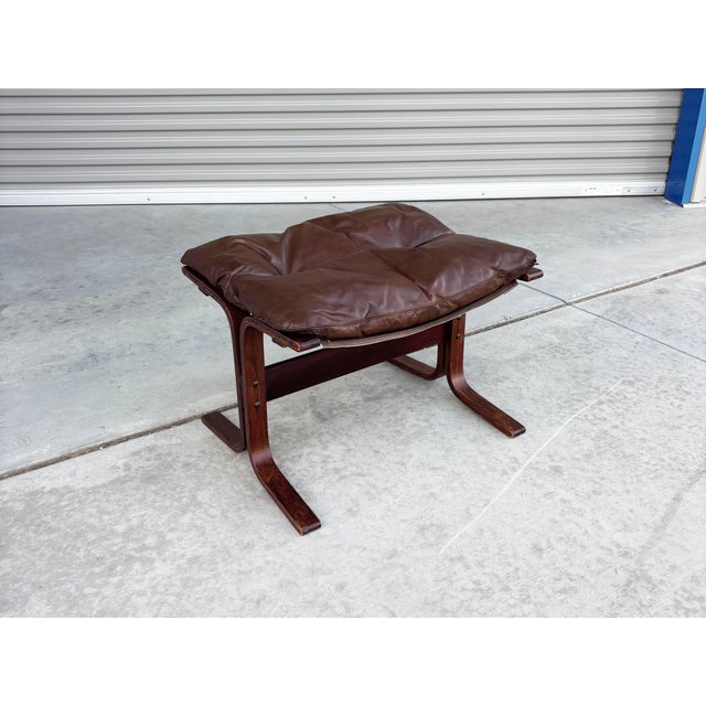 1960s Danish Modern "Siesta" Lounge Chair and Ottoman Attributed to Westnofa For Sale - Image 15 of 16