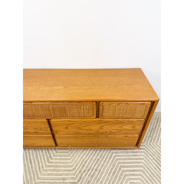 Vintage Lane Perception MCM 7-Drawer Cane Dresser Rare Find For Sale In Tampa - Image 6 of 11