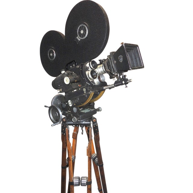 Mid Century Usa Made Complete Mitchell Motion Picture Camera Displayed on a British Made Moy Mini Geared Head and American Wood Tripod Legs. For Sale