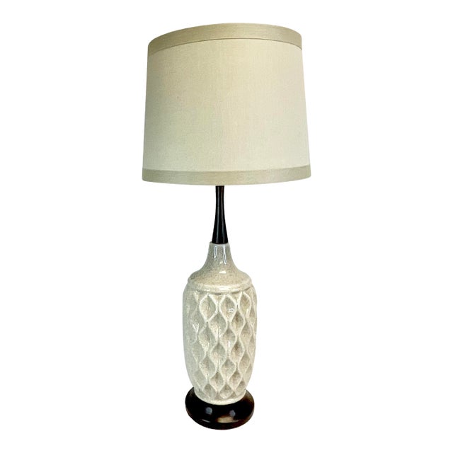 1960s Mid-Century Modern Boho Chic Geometric Ceramic Table Lamp, New Shade. For Sale