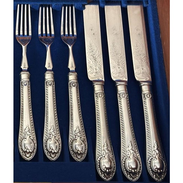Late 19th Century Victorian English Wooden Box With a Complete Silver-Plated Flatware - 48 pcs For Sale - Image 10 of 18