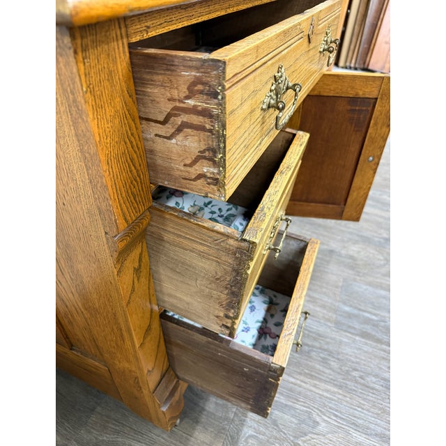 Antique Late Victorian Eastlake Style Golden Oak Washstand Commode For Sale - Image 12 of 15