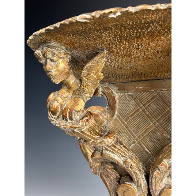 19th Century Renaissance Revival Giltwood Griffin Wall Bracket For Sale - Image 4 of 15
