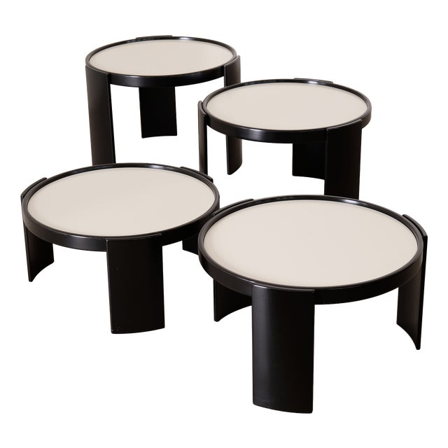 Vintage 783 Nesting Tables by Gianfranco Fratti for Cassina, 1980s, Set of 4 For Sale