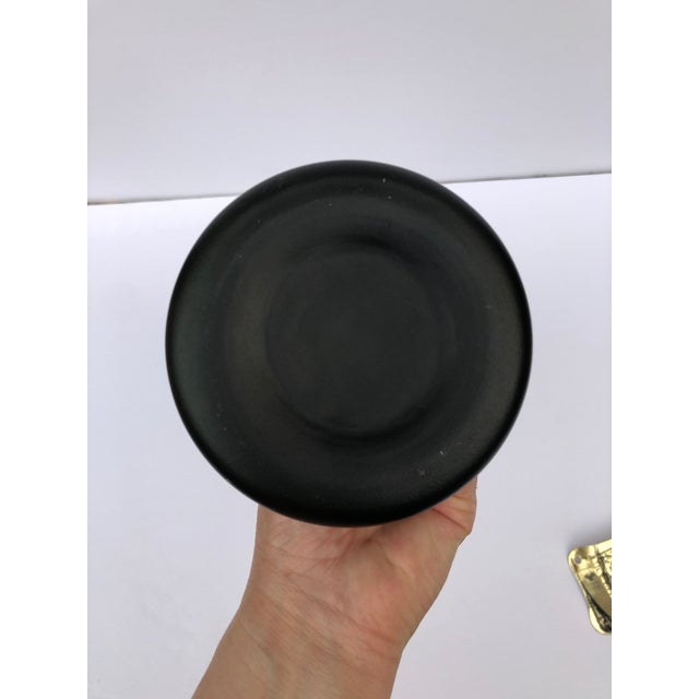 1920s 1920s Vianne Glass Co. Hand Blown Vase For Sale - Image 5 of 10