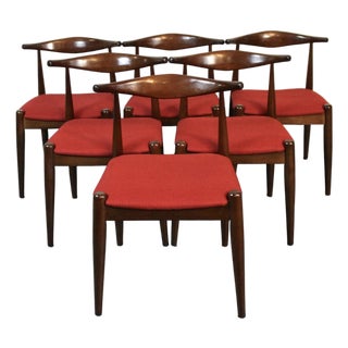 Mid 20th Century Set of Six Vamo Sønderborg Style Wishbone Dining Chairs For Sale