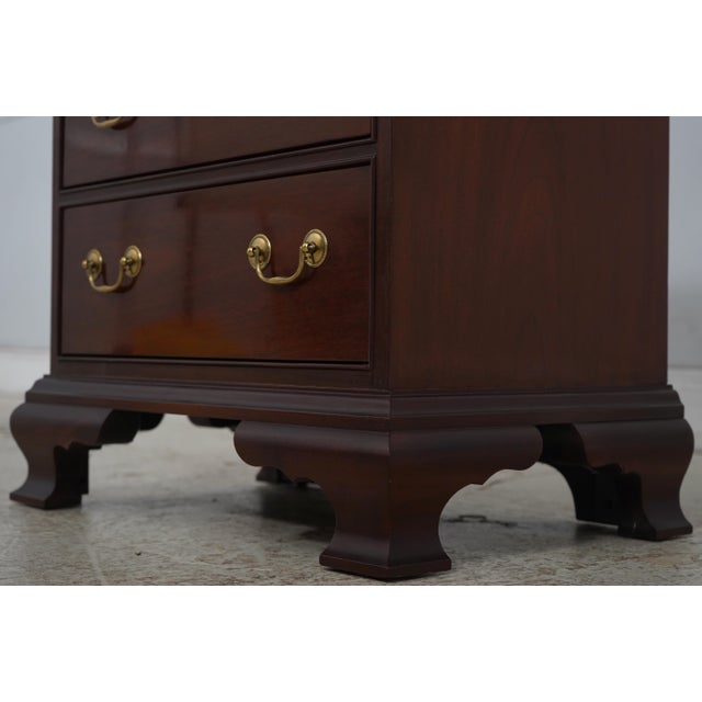 Pair of Councill Craftsmen Mahogany Nightstands For Sale - Image 12 of 17