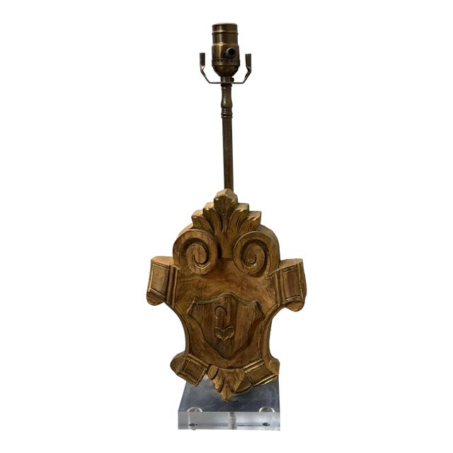 19th-C. Table Lamp W/ Italian Carved Baroque Fragment on a Lucite Base For Sale