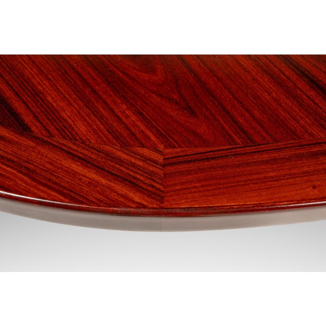 Brown Mid-Century Danish Modern Dining Table W/ Pedestal Base in Rosewood by Skovby Møbelfabrik, Denmark, C. 1970s For Sale - Image 8 of 18