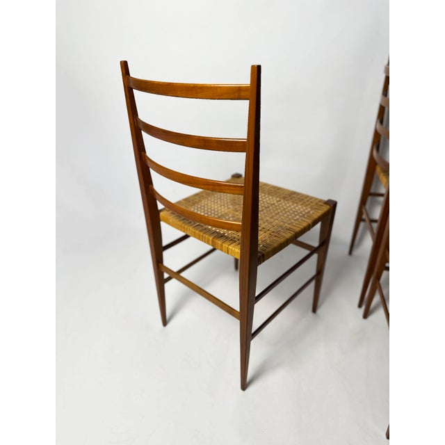 Vintage Italian Chairs in the style of Gio Ponti, 1950s, Set of 4 For Sale - Image 4 of 9