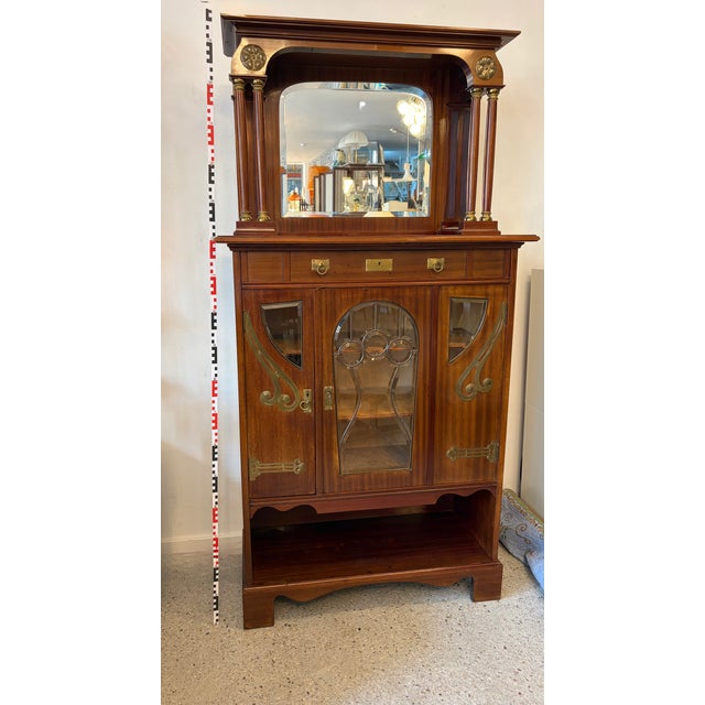 Art Nouveau Display Cabinet attributed to Julius Groschkus, Berlin, Germany, 1900s For Sale - Image 6 of 7