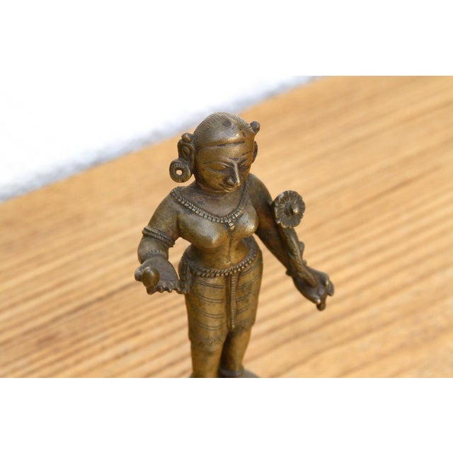 Metal Indian Lost-Wax Bronze Attendant With Sunflower Offering For Sale - Image 7 of 9