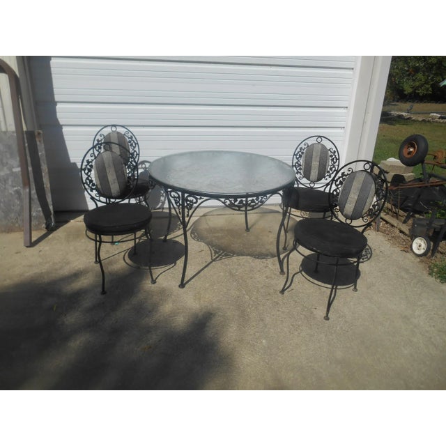 Arts & Crafts Vintage 1960's Russell Woodard Wrought Iron Patio Set For Sale - Image 3 of 8
