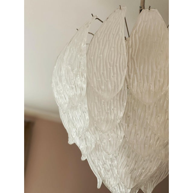 Tulip Murano Chandelier For Sale - Image 14 of 16