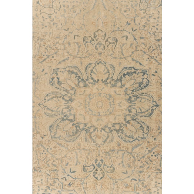 Vintage Circa 1940 Ivory Heriz Hand Knotted Rug, 9ft 11in X 13ft 9in For Sale - Image 9 of 12