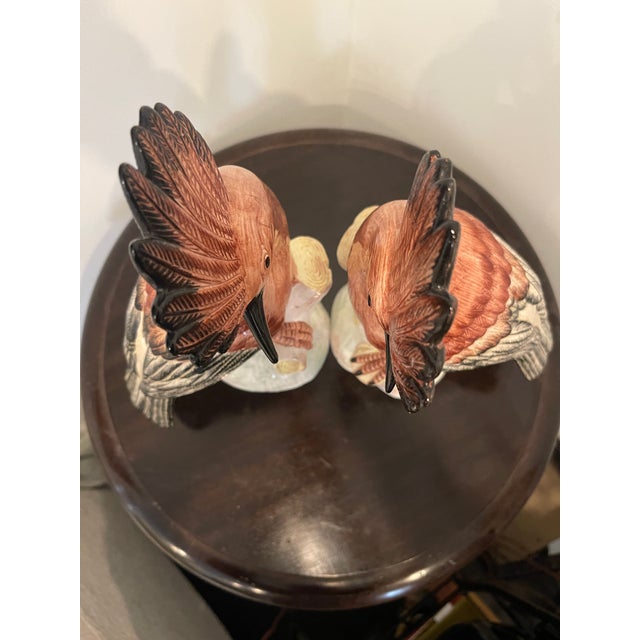 Brown Eximious Italian Mid 20th Century Pair Porcelain Hoopoe Birds For Sale - Image 8 of 14