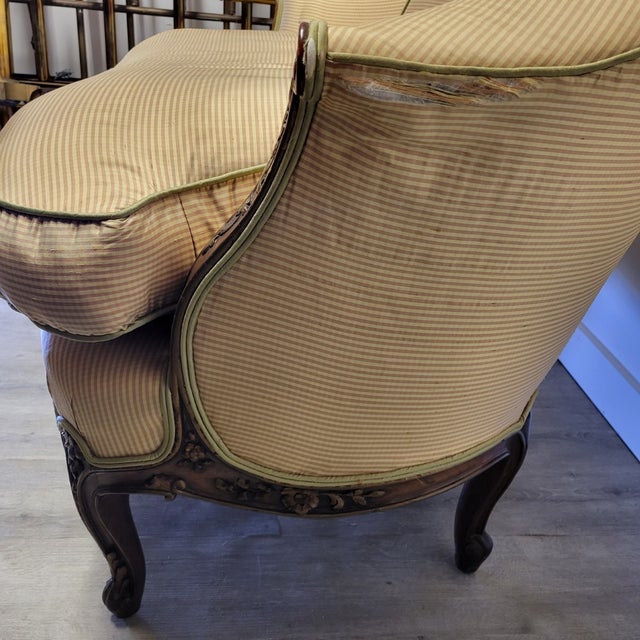 Antique French Louis XV Style Carved Walnut Settee Loveseat, Early 20th Century For Sale - Image 9 of 11