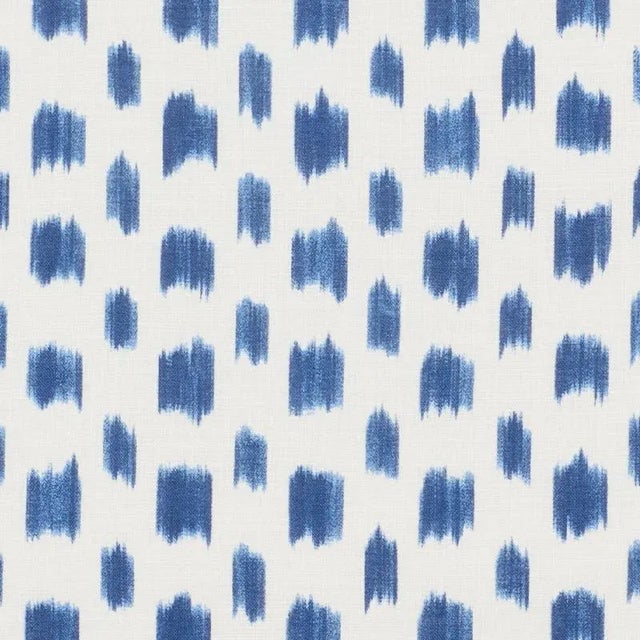 Sample - Schumacher Izmir Ikat Fabric in Blue For Sale