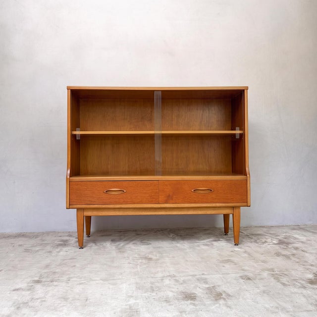 Mid-Century Teak Glazed Display Cabinet from Jentique, 1960s For Sale - Image 12 of 12