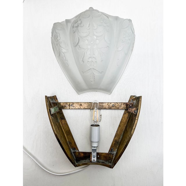 Art Deco Style Brass and Glass Wall Lamps, France, 1940s, Set of 2 For Sale - Image 13 of 18