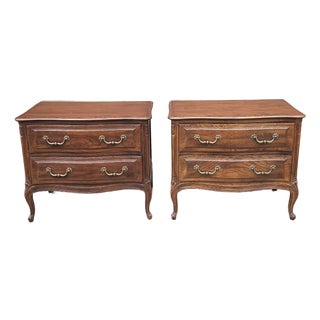 Mid 20th Century Pair of Henredon Four Centuries Provincial Oak Commode Bedside Chest of Drawers For Sale