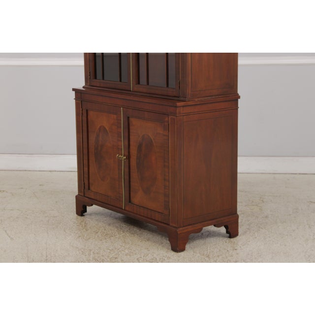 Baker Dome Top Mahogany Historic Charleston China Cabinet For Sale - Image 14 of 17
