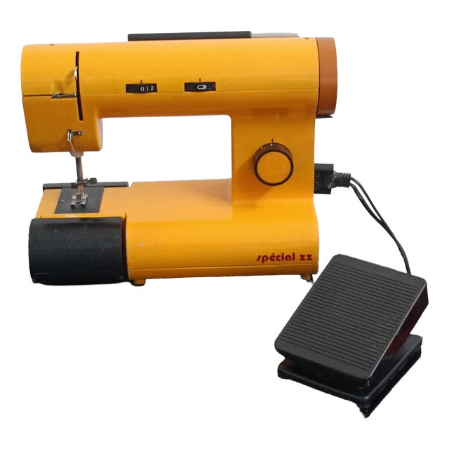 Omnia Special ZZ M12 Sewing Machine from Manufrance, 1970s For Sale