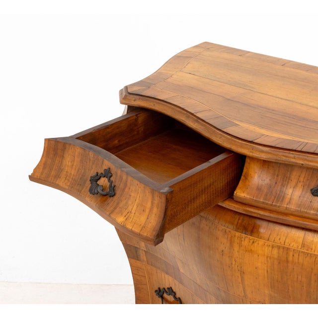 Late 20th Century Italian Walnut Bombe Commode For Sale - Image 5 of 8