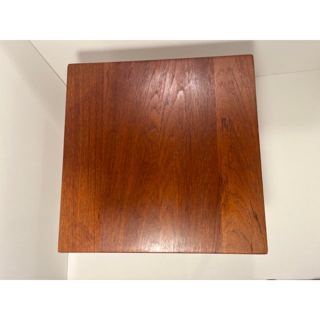 1960s 1960s Set of 2 Mid-Century Modern John Stuart Side Walnut Tables Made in Denmark For Sale - Image 5 of 12